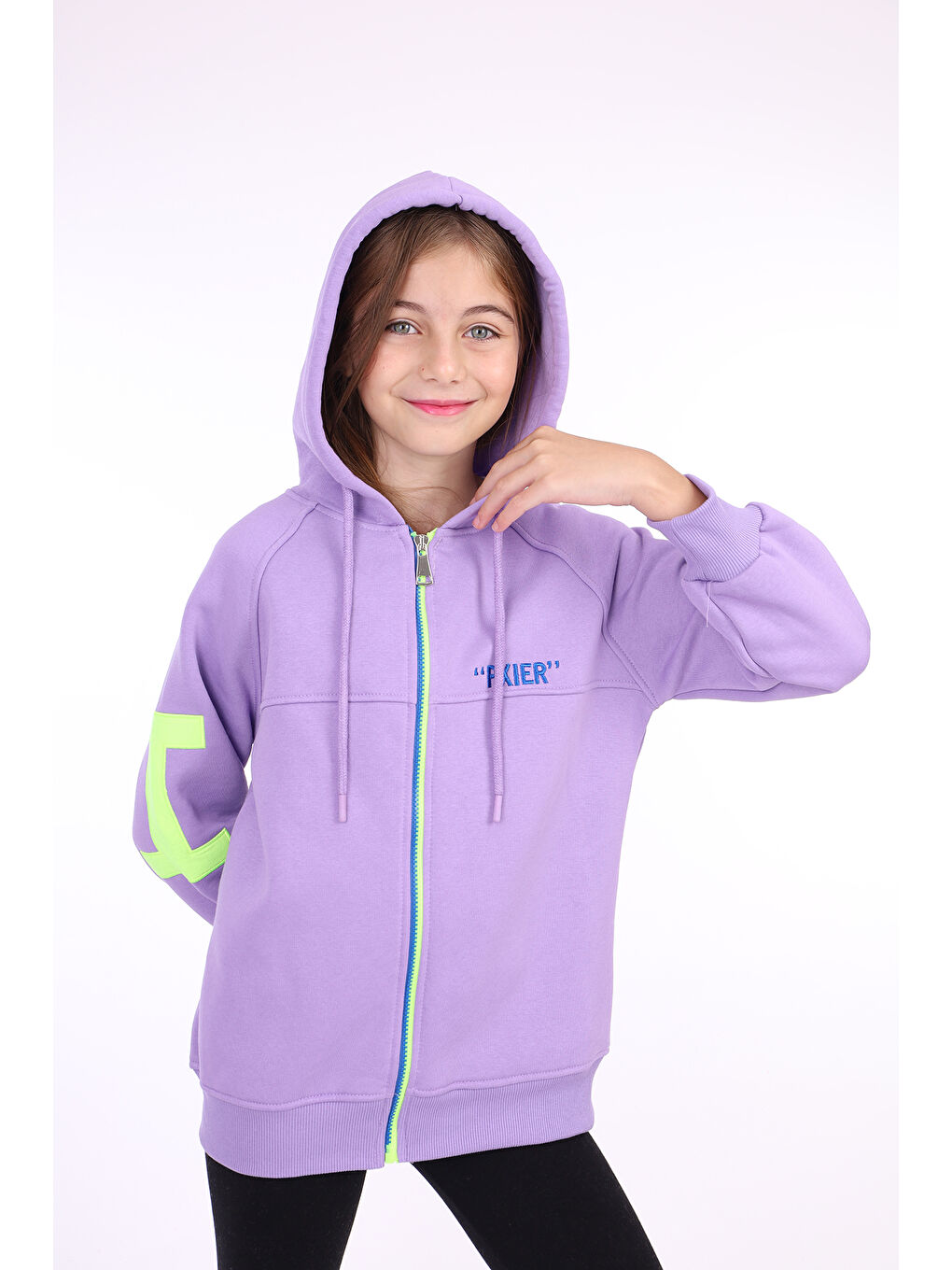 Lila Kız Çocuk Nakışlı Hırka