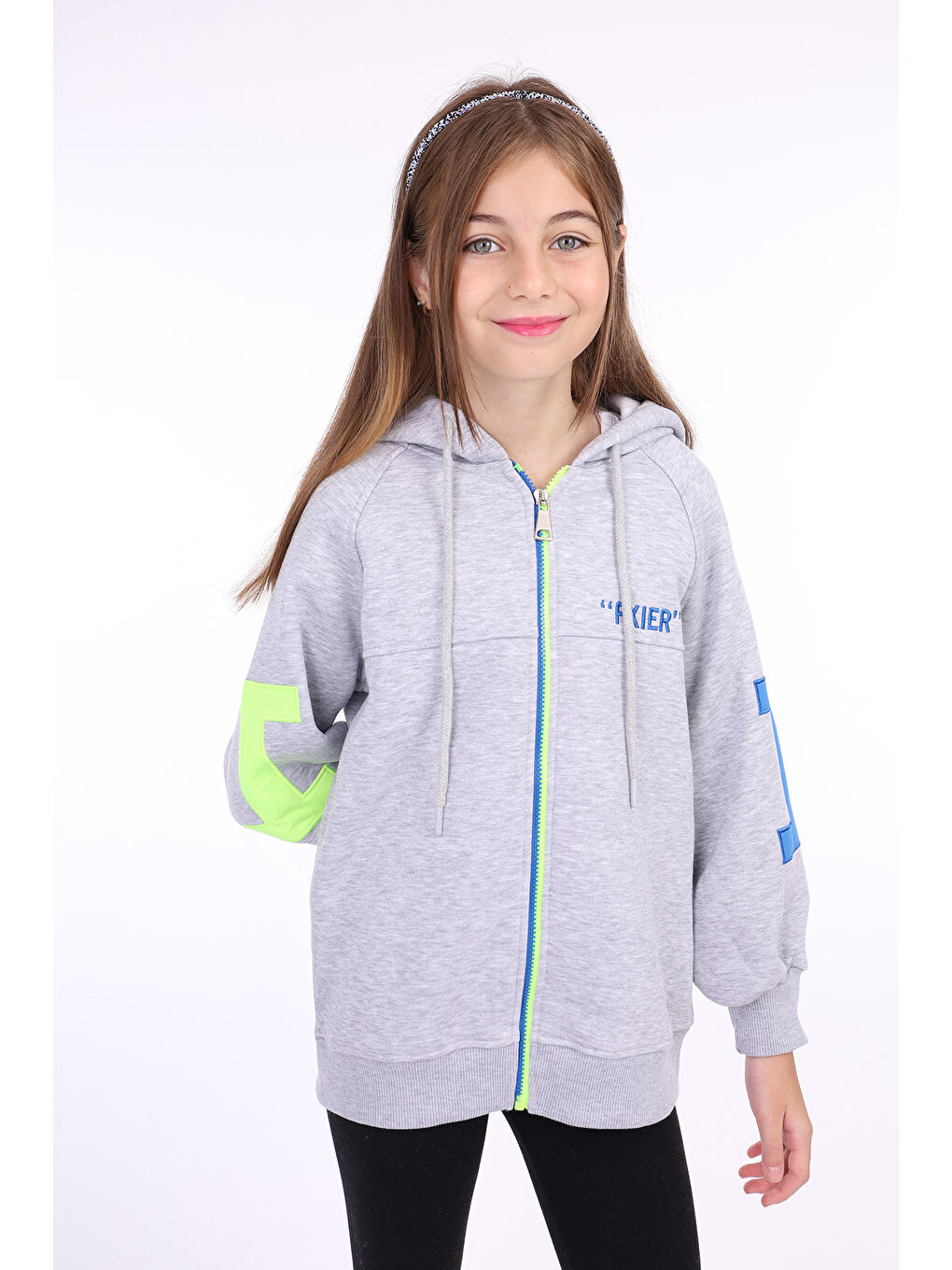 Gri Kız Çocuk Nakışlı Hırka