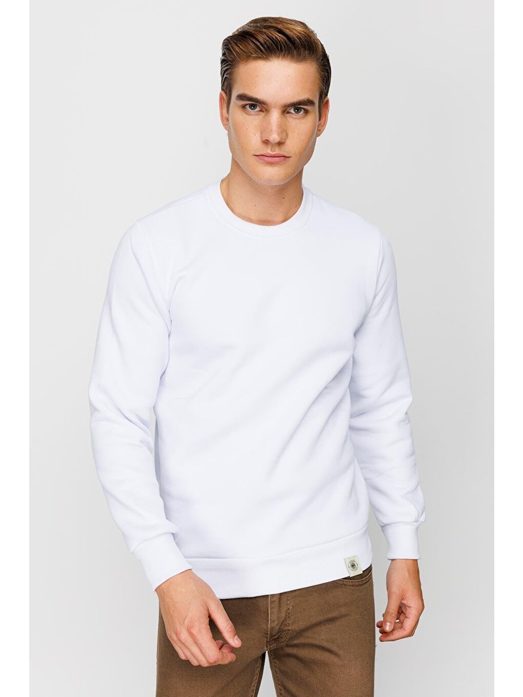 Erkek Beyaz Bisiklet Yaka Sweatshirt-3