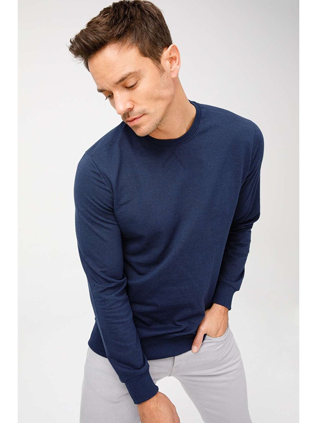 Erkek Lacivert Modernfit / Ekstra Dar Kalıp Bisiklet Yaka Sweatshirt-3