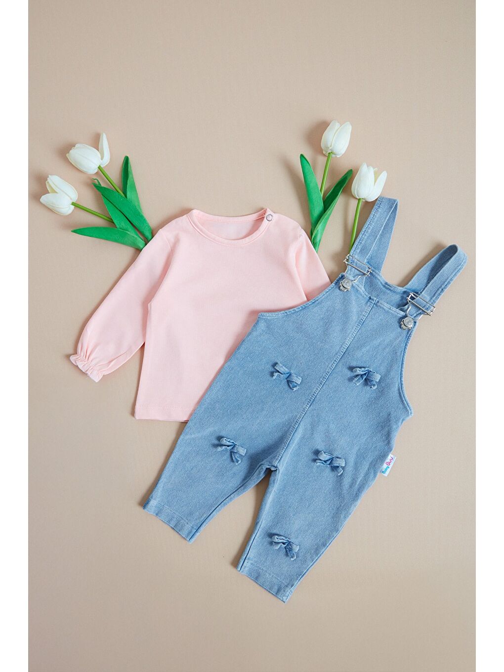 Pembe %100 Pamuk Kurdele Detaylı Jean Kız Bebek Salopet Takımı