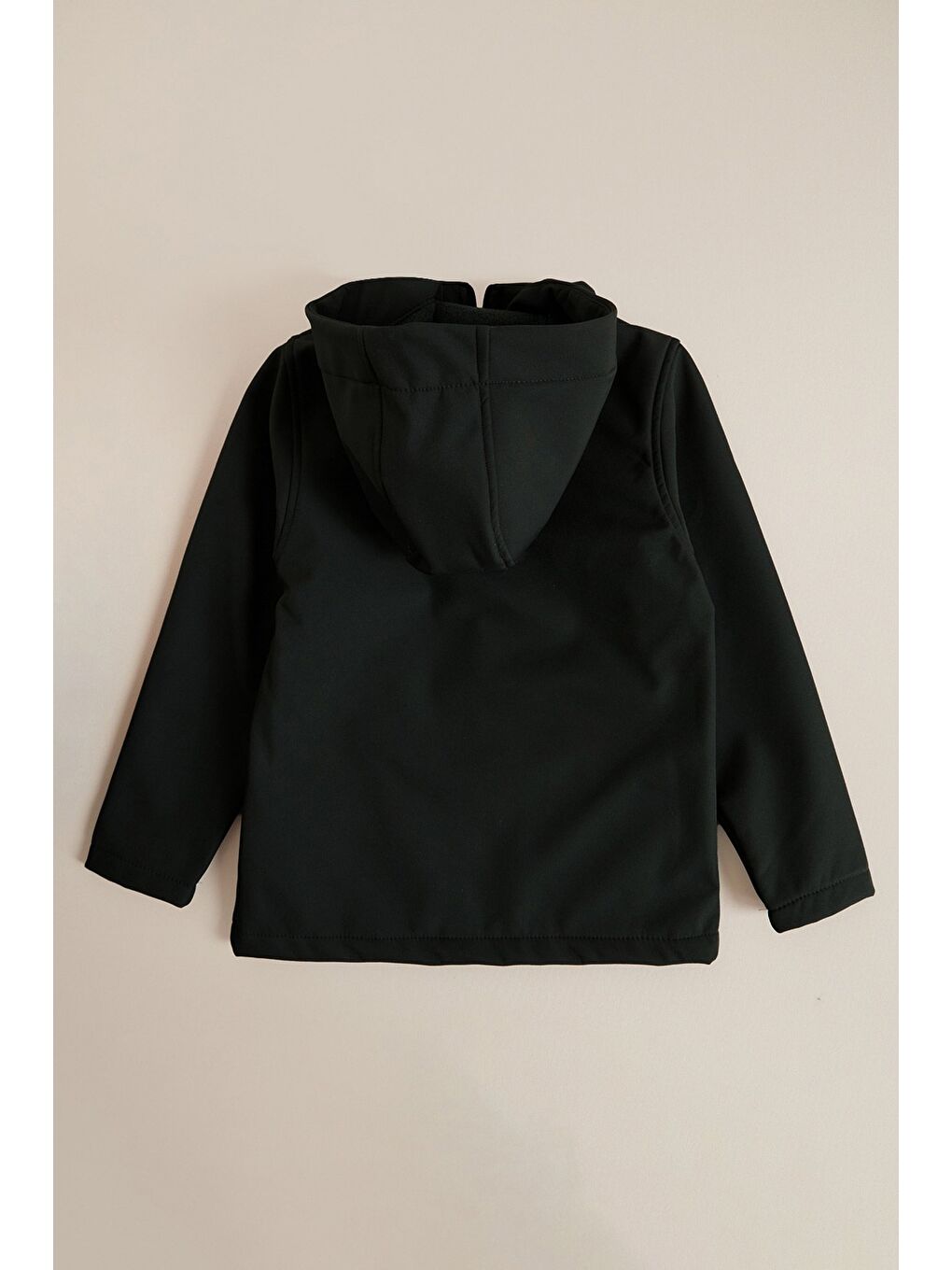 Siyah Kapüşonlu İçi Polarlı Erkek Çocuk Mont-3