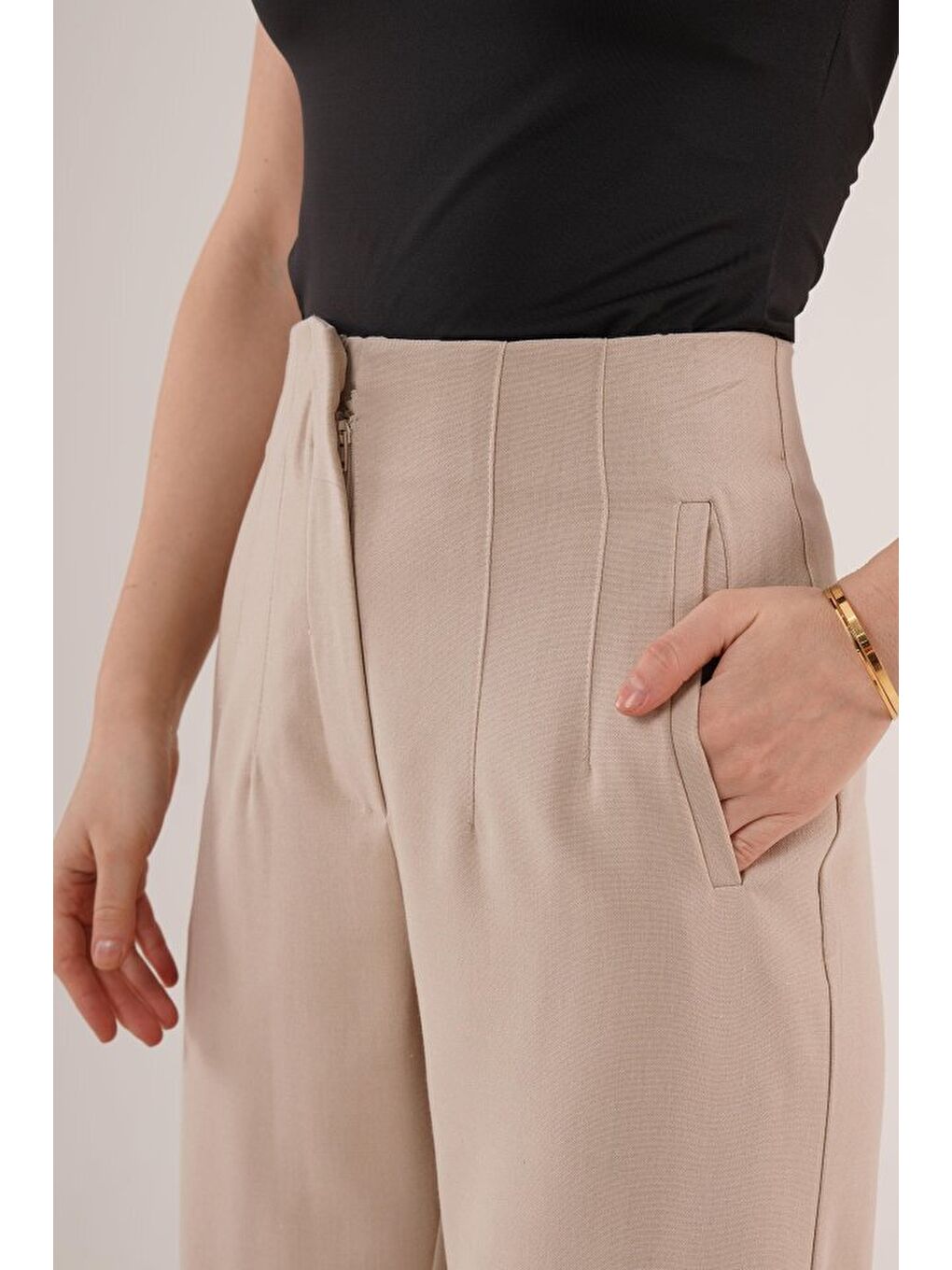 Ekru Çift Pens Detaylı Krem Pantolon-2