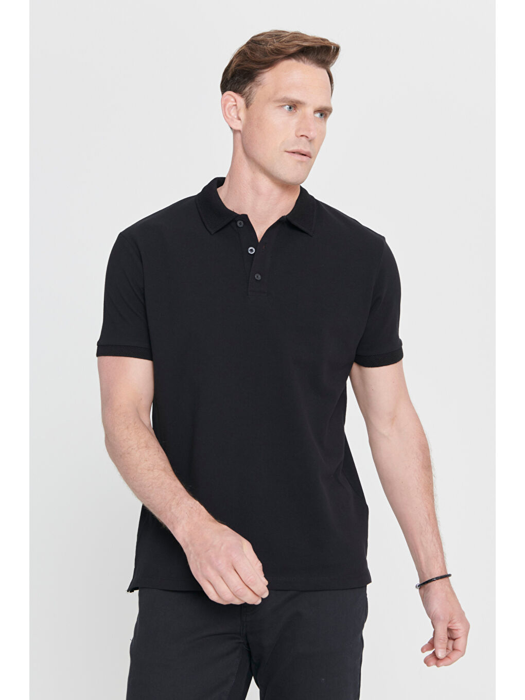 Erkek Siyah Slim Fit Dar Kesim Polo Yaka %100 Pamuk Kısa Kollu Tişört-2