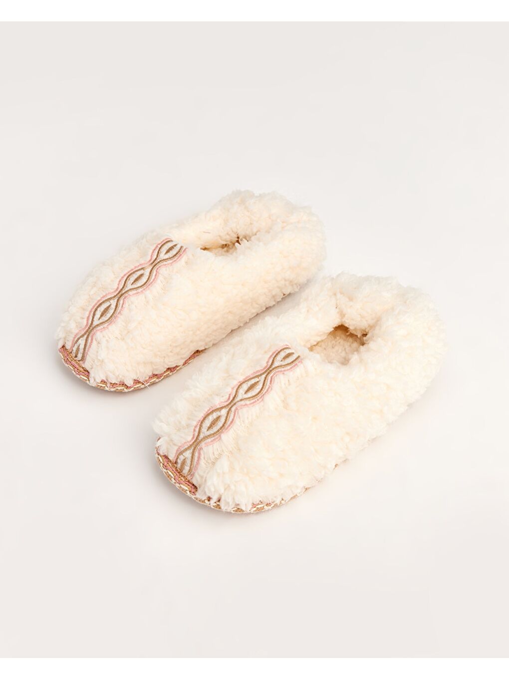 Pembe Kadın Nakışlı Ev İçi Ayakkabı -  POPE-4