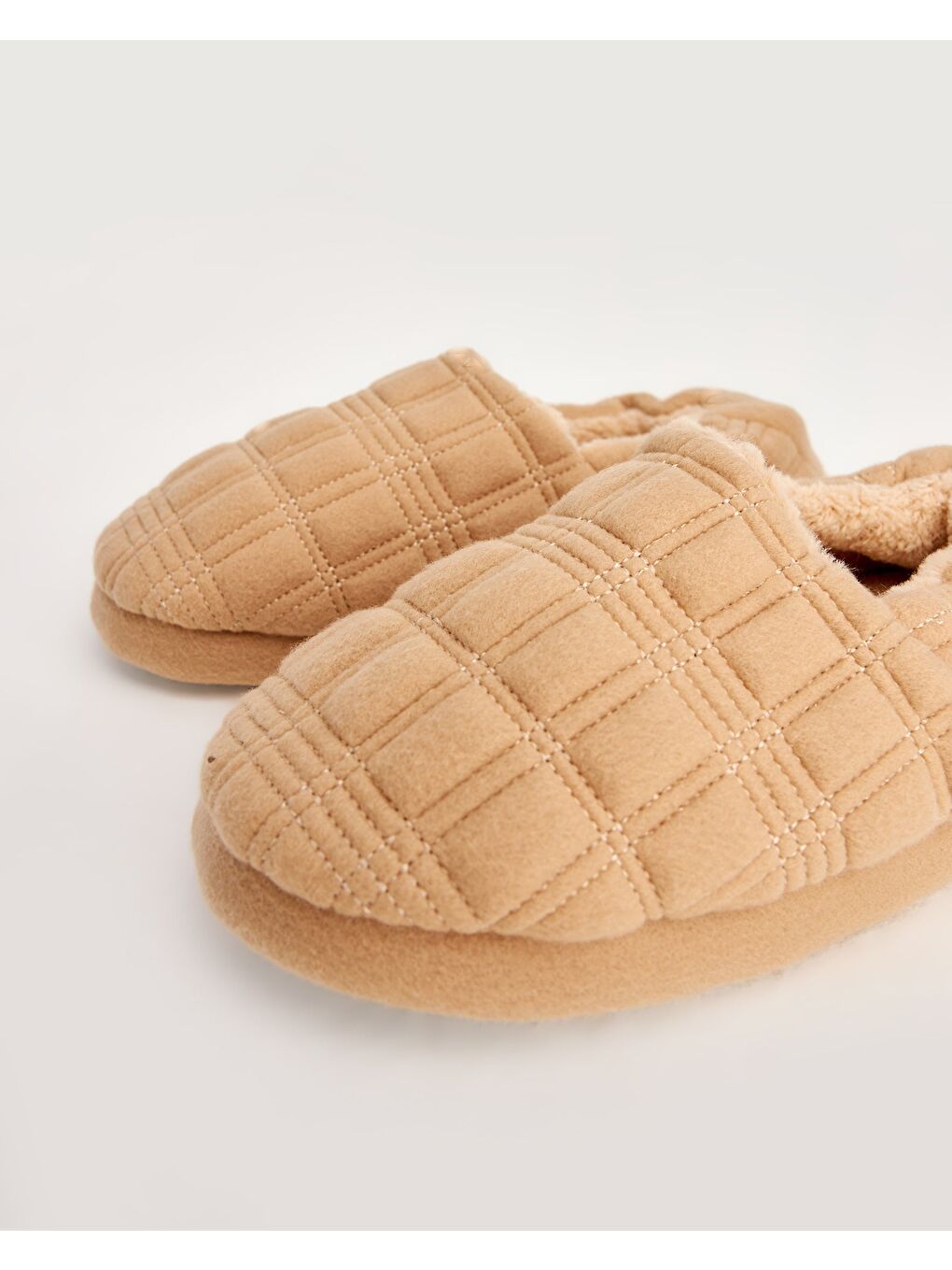 Bej Kadın Desenli Ev İçi Ayakkabı - KARU-1