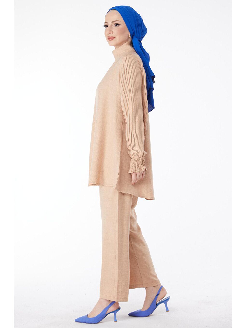 Hakim Yaka Kadın Bej Plise Kollu İkili Takım - 24574-4