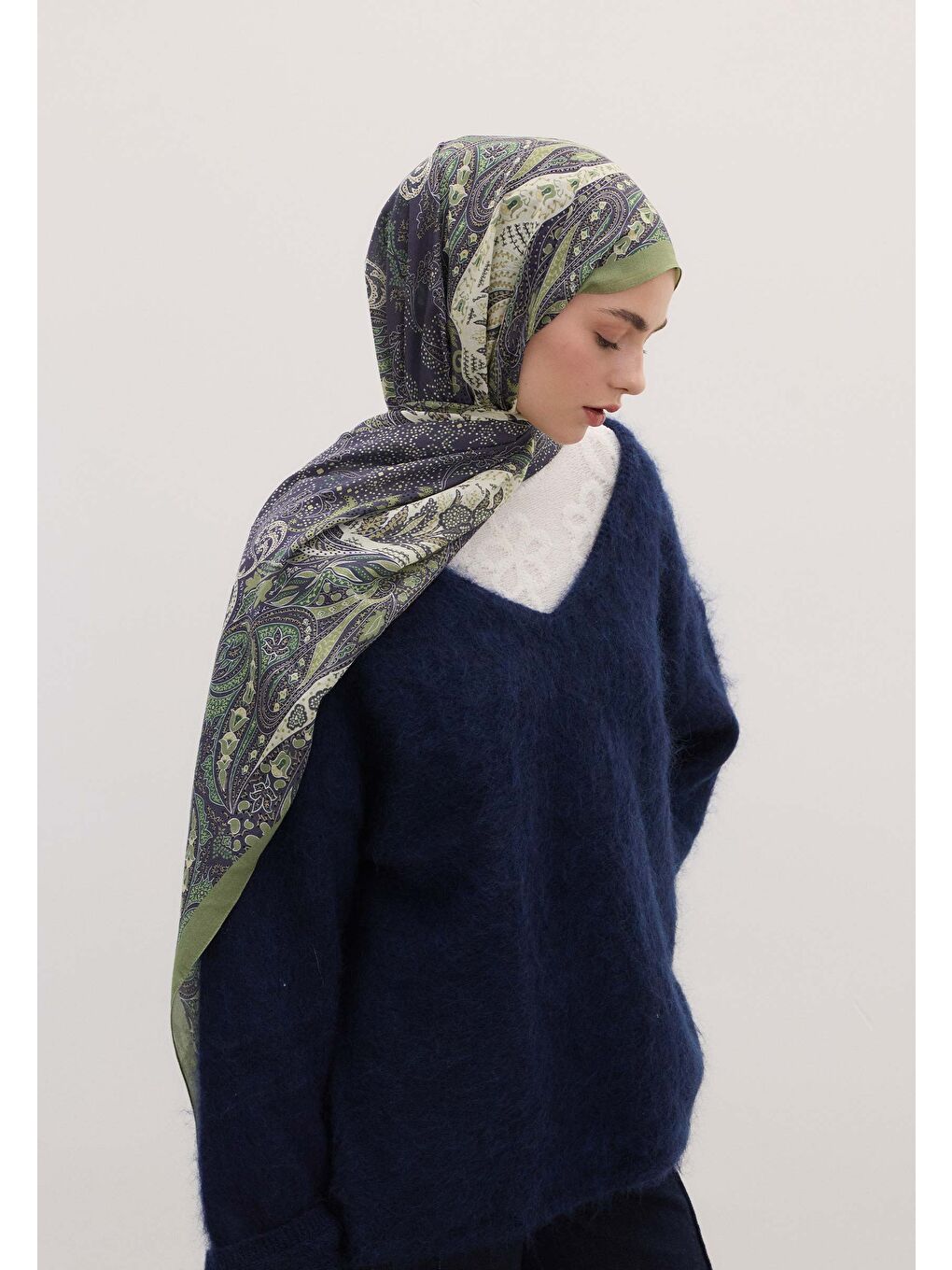 Mor Elora Desen Şal Orkide-1