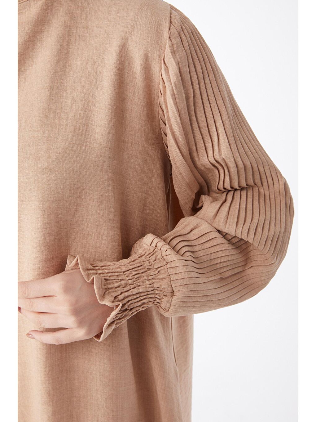 Hakim Yaka Kadın Bej Plise Kollu İkili Takım - 24574-6