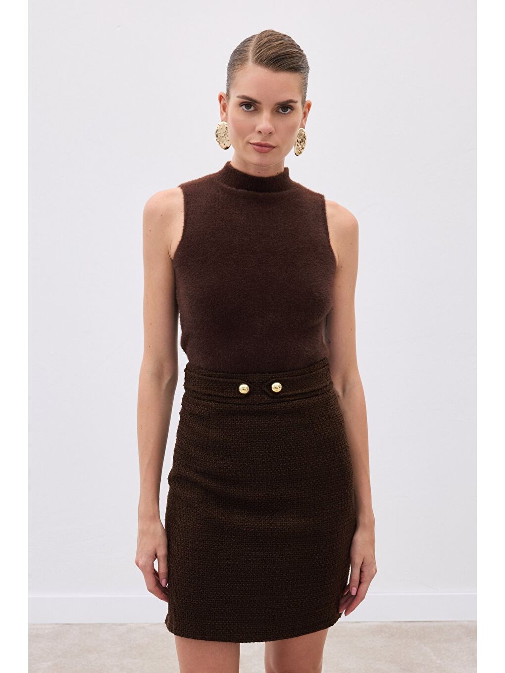 Kahverengi Sıfır Kol Sakallı Triko Bluz - Kahve-2