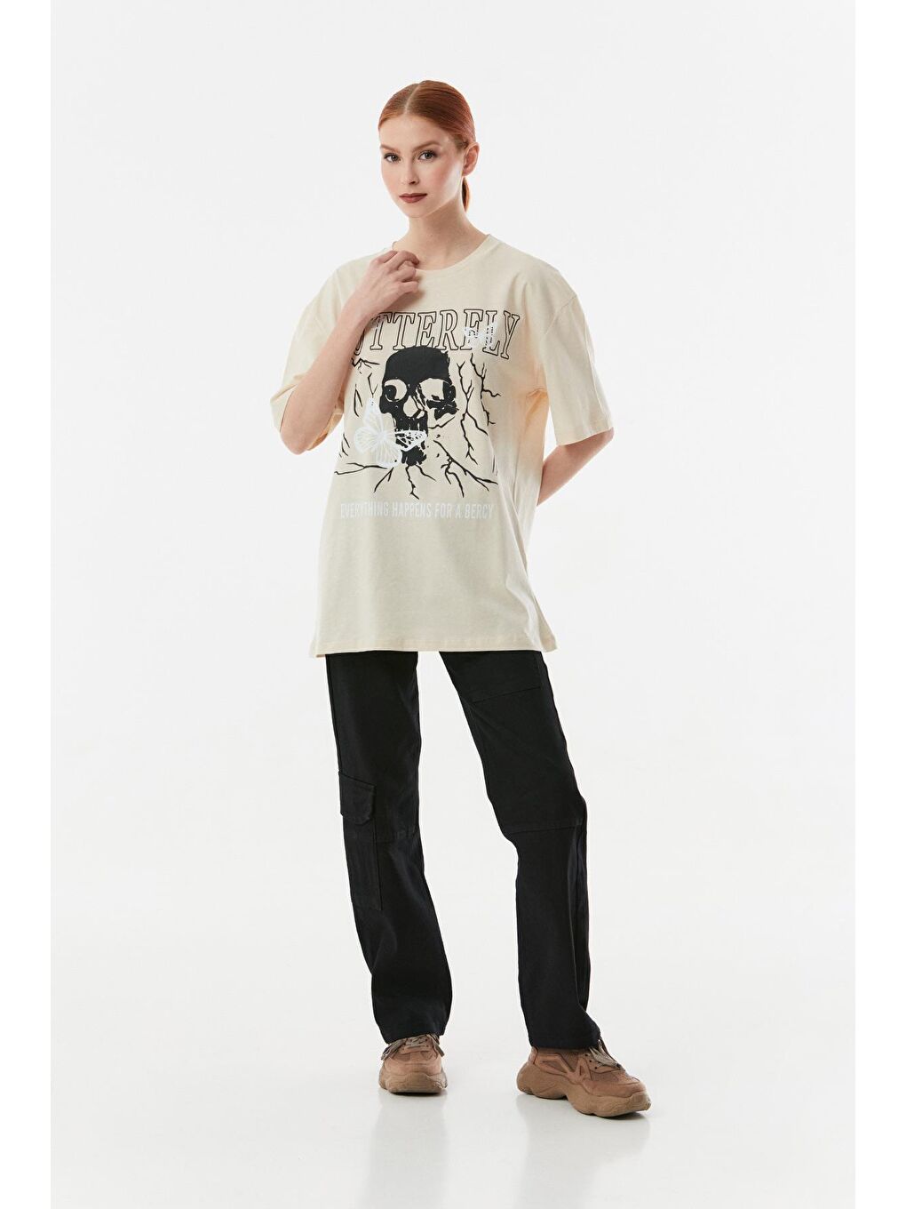 Bej Butterfly Baskılı Oversize Tişört-1