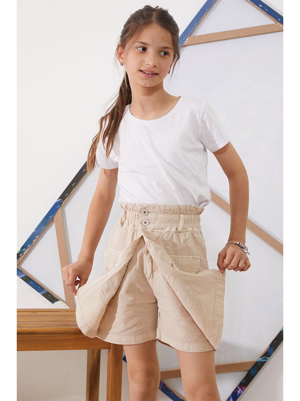 Bej Beli Lastikli Düğmeli Kız Çocuk Şort Etek 18948-4