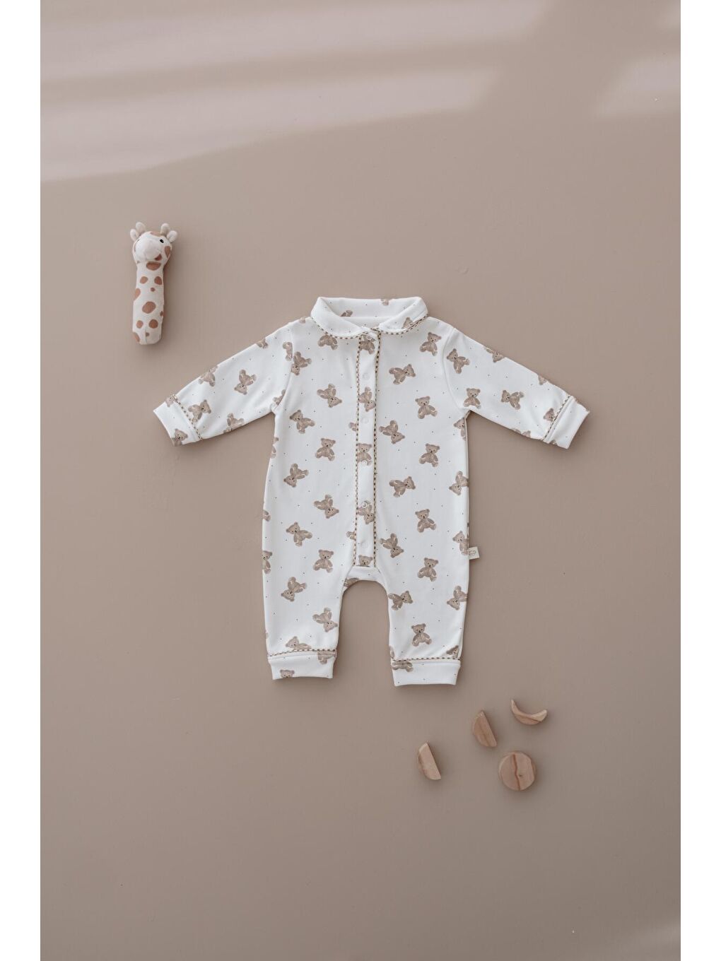 Ekru Ayıcık Baskılı Çıt Çıtlı Puffy Sleep Serisi Tulum-1