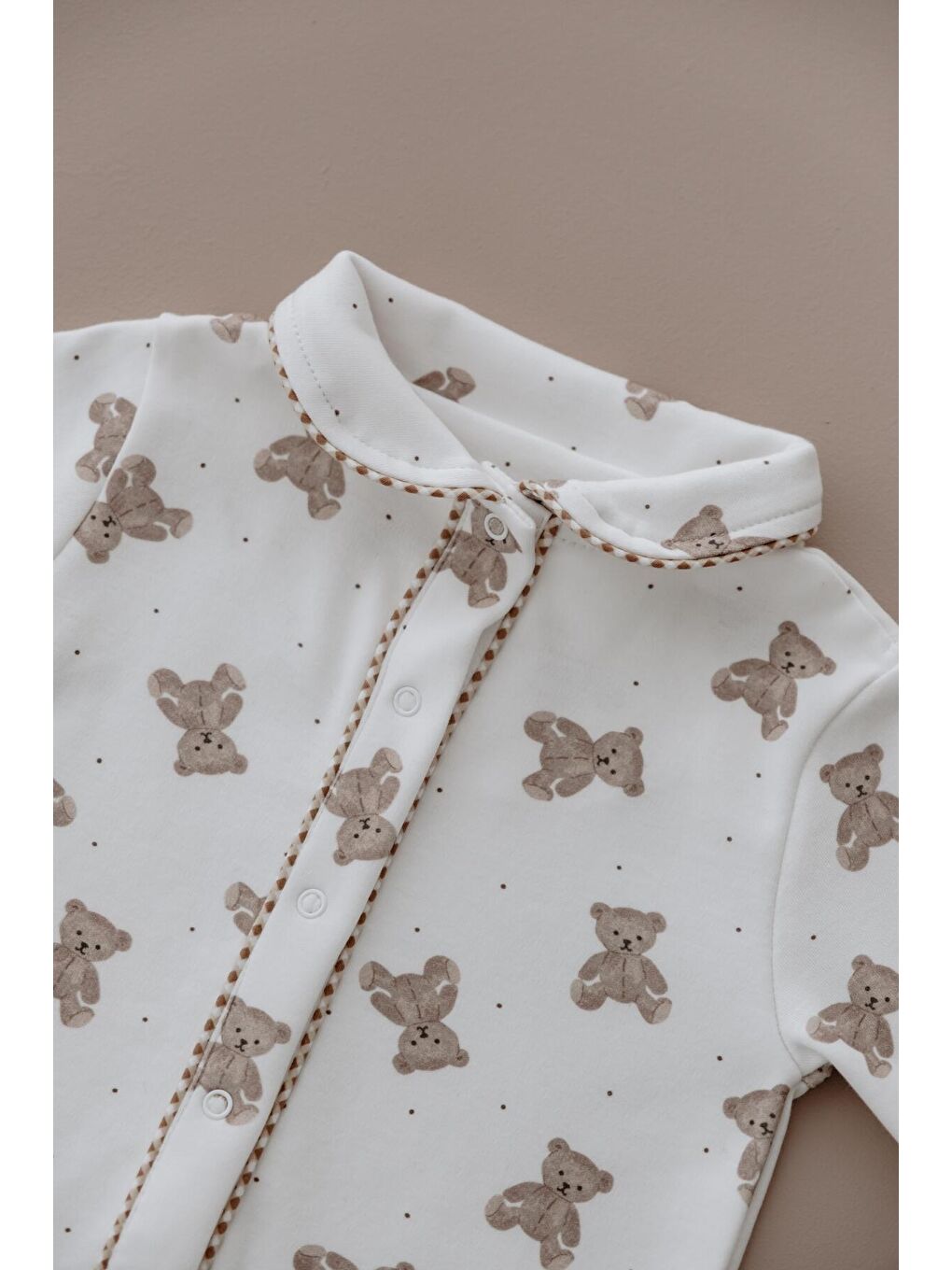 Ekru Ayıcık Baskılı Çıt Çıtlı Puffy Sleep Serisi Tulum-2