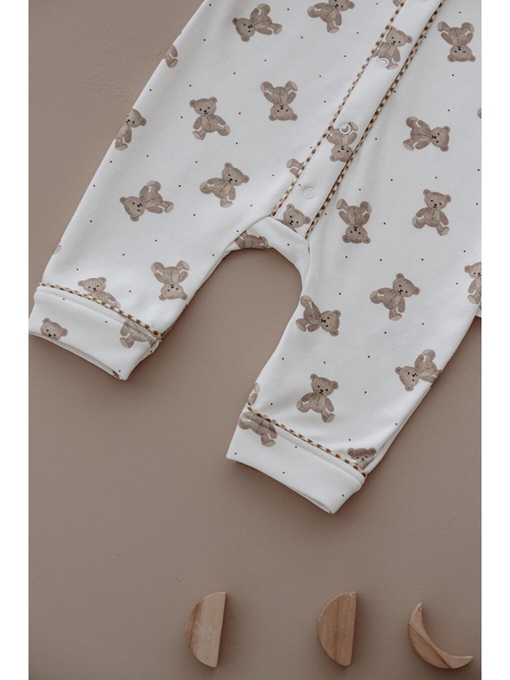 Ekru Ayıcık Baskılı Çıt Çıtlı Puffy Sleep Serisi Tulum-3