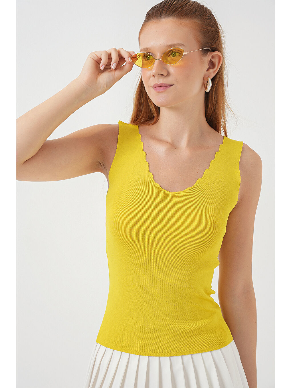 Kadın Zikzaklı V Yaka Bluz 15930 - Sarı-3