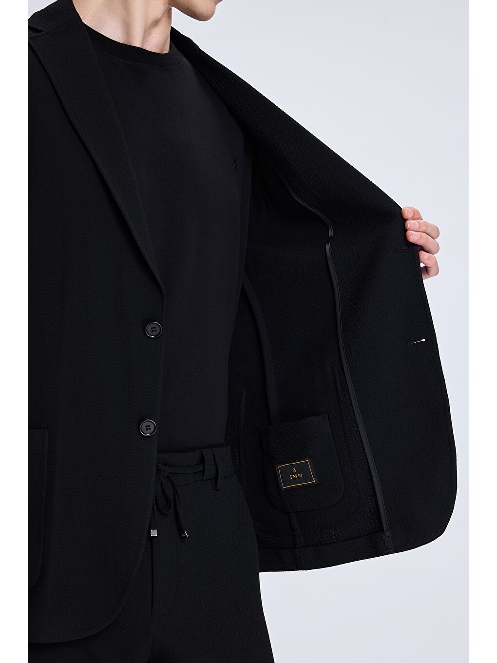 Siyah Comfort Fit Balıksırtı Mono Yaka Casual Takım Elbise-3