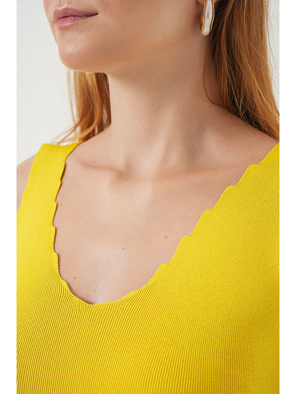 Kadın Zikzaklı V Yaka Bluz 15930 - Sarı-4