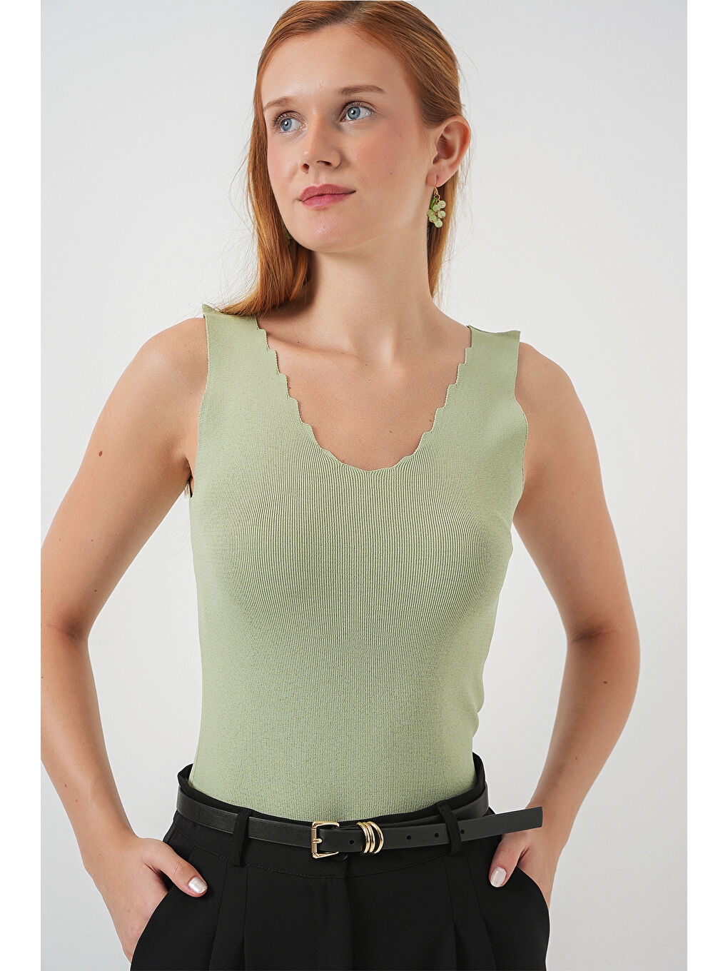 Yeşil Kadın Zikzaklı V Yaka Bluz 15930 - Çağla