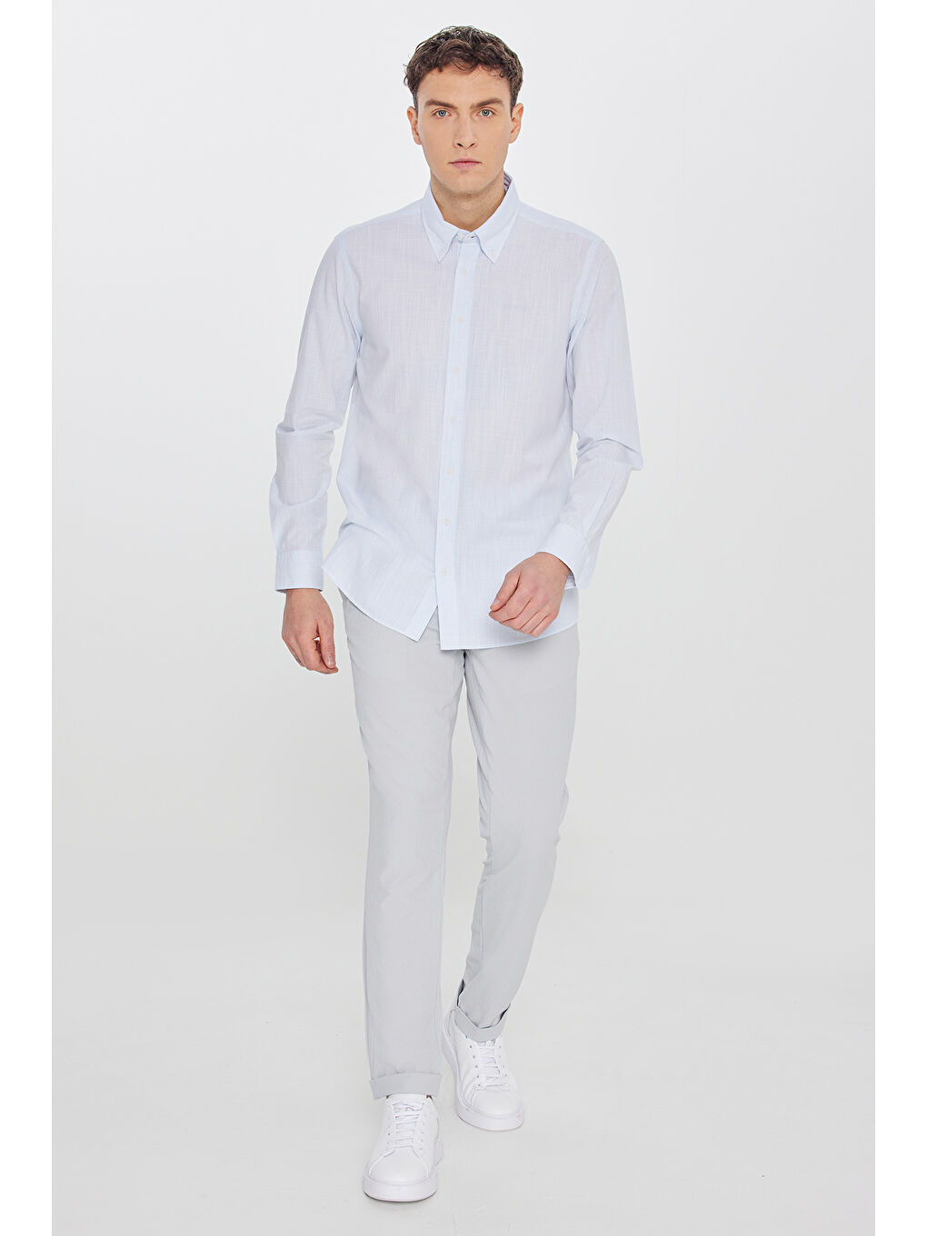 Erkek Mavi %100 Pamuk Slim Fit Dar Kesim Düğmeli Yaka Armürlü Flamlı Gömlek-1