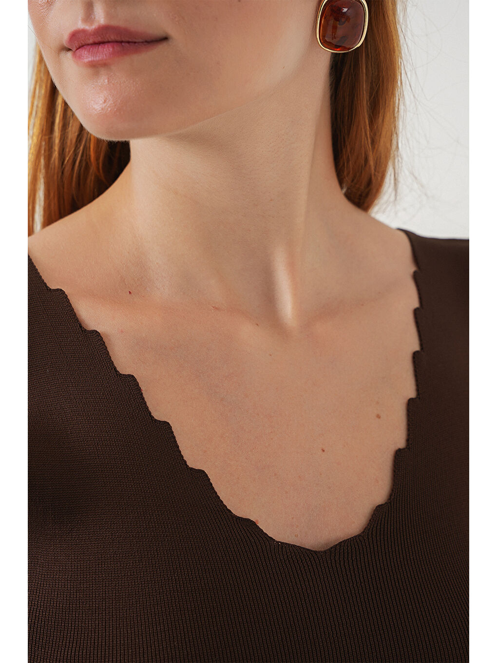 Kadın Zikzaklı V Yaka Bluz 15930 - Kahverengi-4