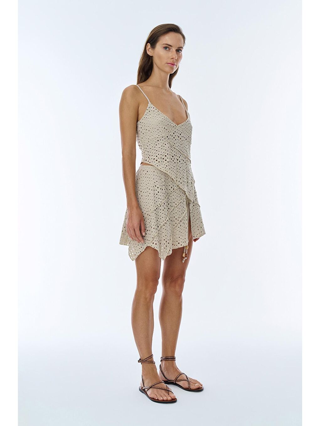 Fisto Boncuk Aksesuarlı Mini Etek Bej-2