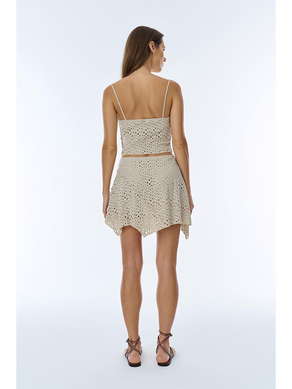 Fisto Boncuk Aksesuarlı Mini Etek Bej-3