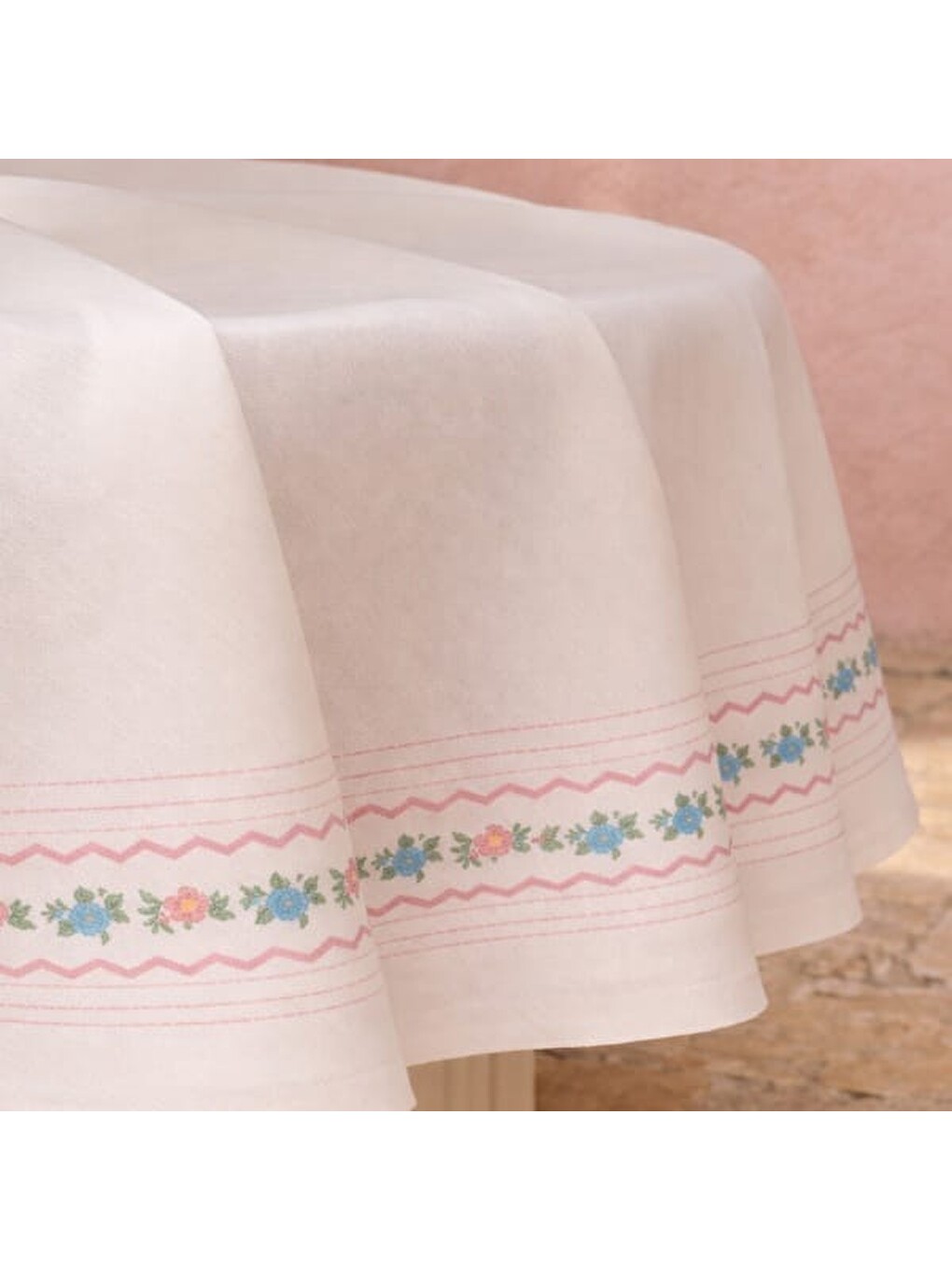 Soft Pane Yuvarlak Masa Örtüsü - Ekru - 150x150 cm-1