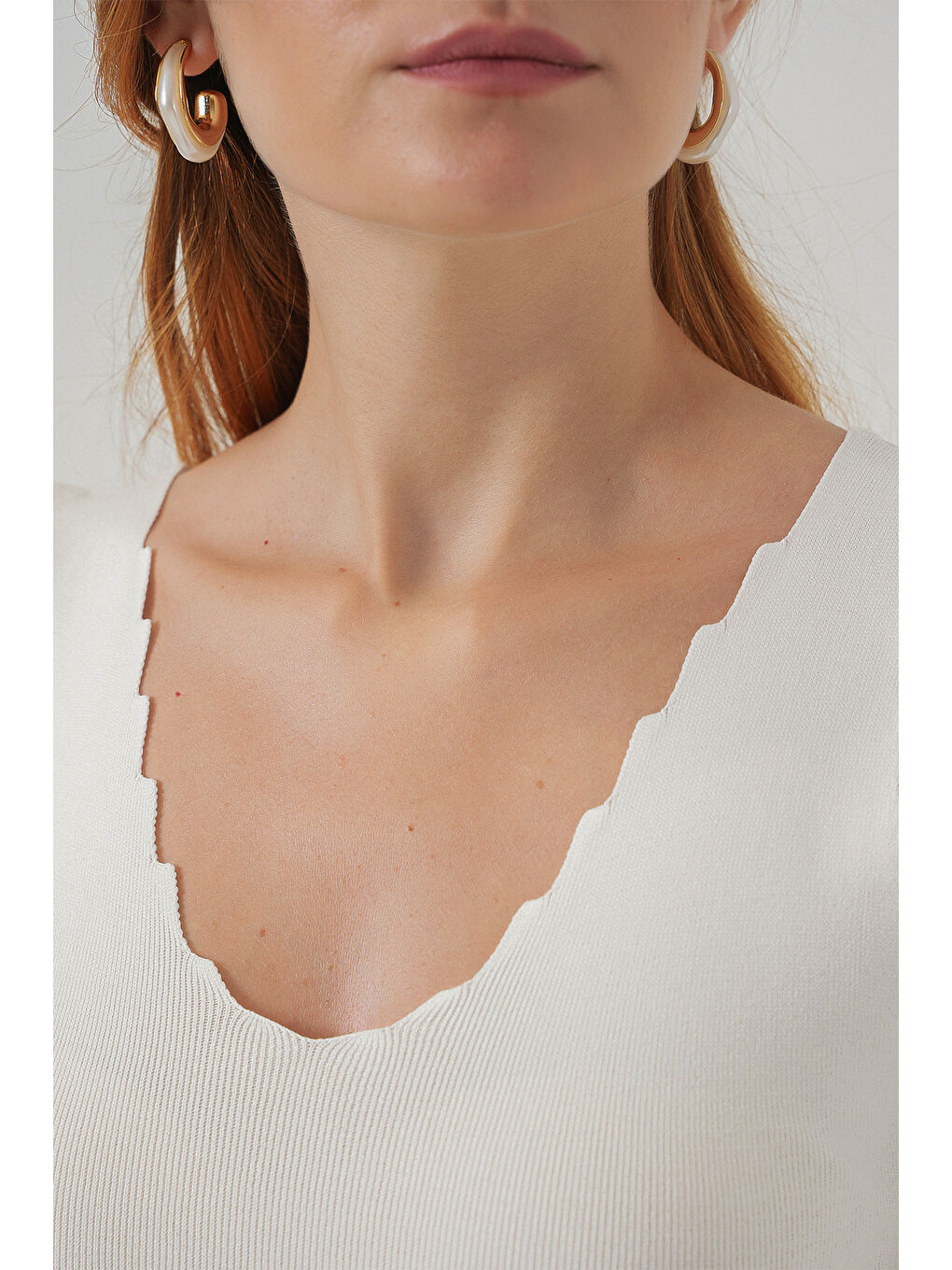 Kadın Zikzaklı V Yaka Bluz 15930 - Beyaz-4