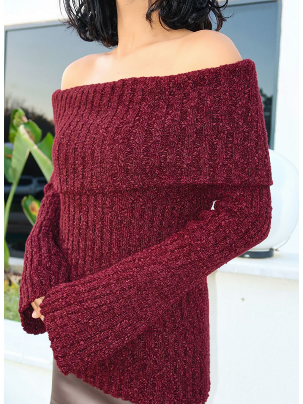 Bordo Yumuşak Dokulu Açık Omuzlu Kazak AR-105-4