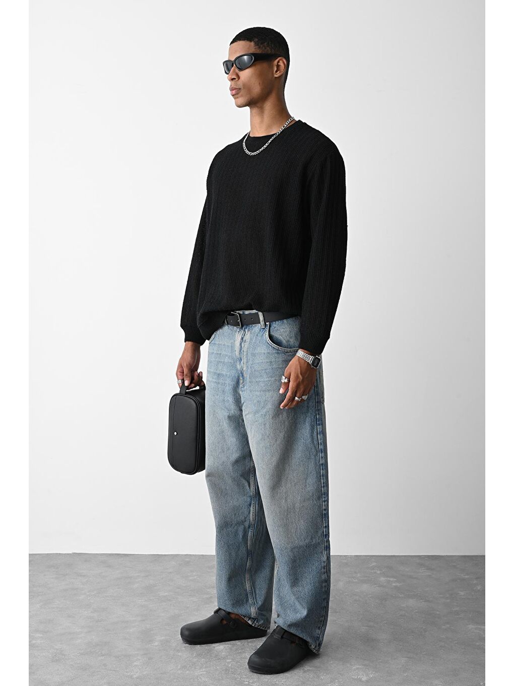 Siyah Örme Oversize Triko Kazak-1