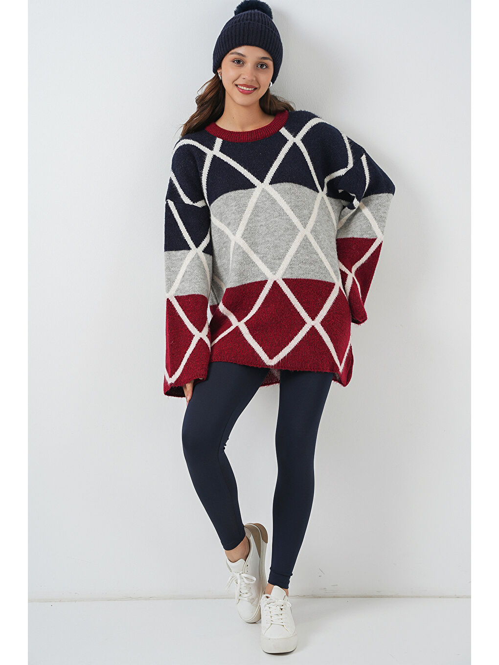 Kadın Baklava Desenli Oversize Uzun Kazak 15931 - Bordo-1