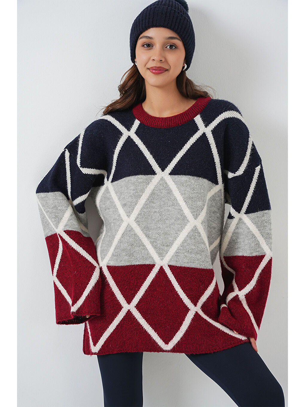 Kadın Baklava Desenli Oversize Uzun Kazak 15931 - Bordo-2