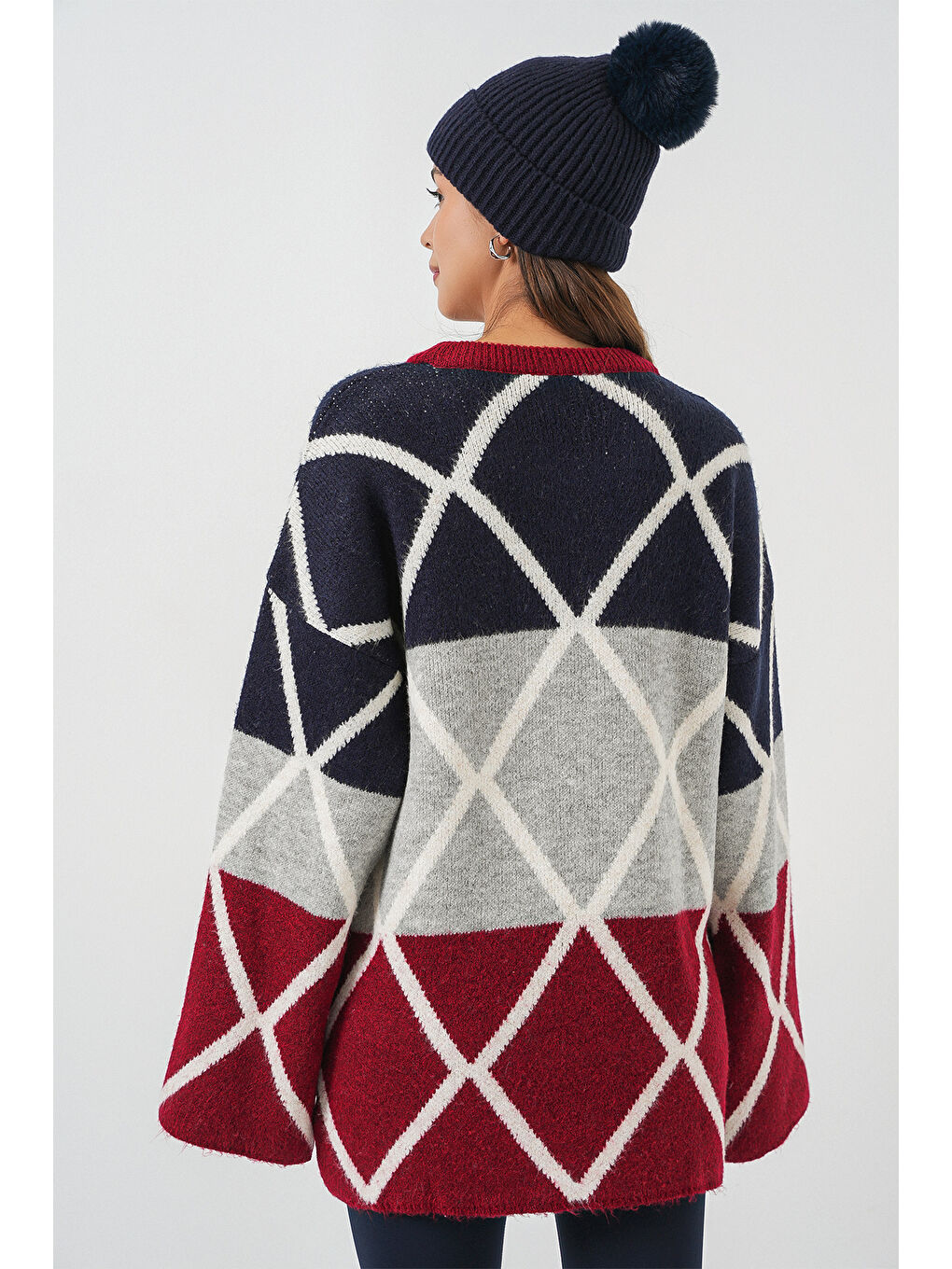 Kadın Baklava Desenli Oversize Uzun Kazak 15931 - Bordo-5