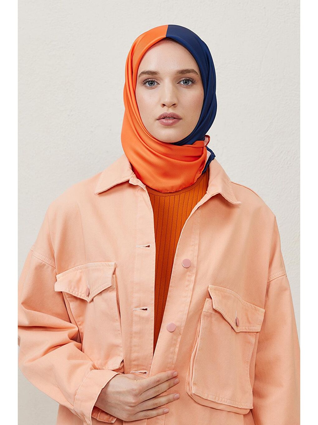 Karışık İki Renkli Eşarp Lacivert&Turuncu