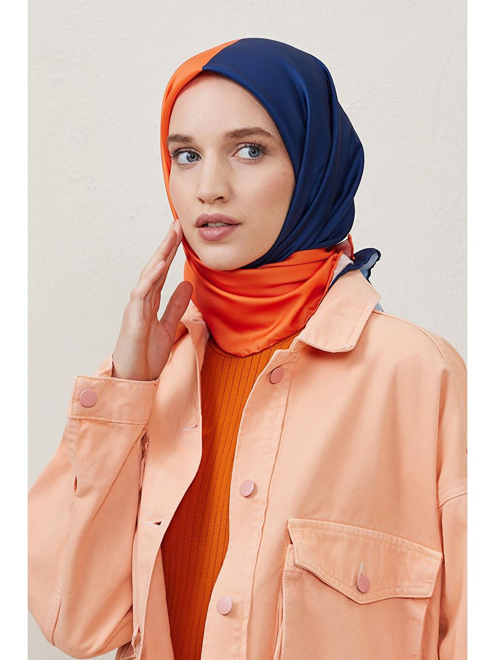 Karışık İki Renkli Eşarp Lacivert&Turuncu-2
