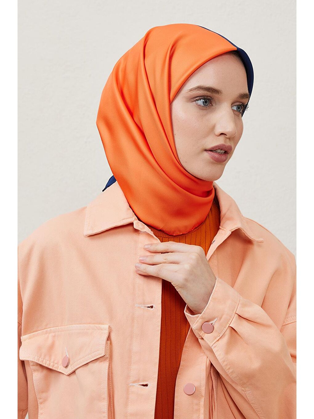 Karışık İki Renkli Eşarp Lacivert&Turuncu-4