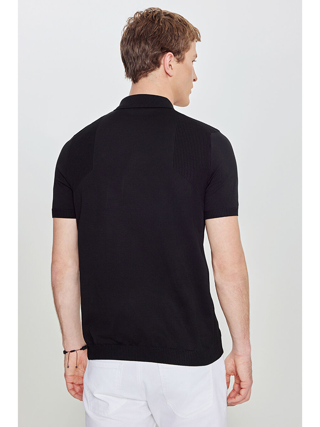 Erkek Siyah Standart Fit Normal Kesim Polo Yaka Jakarlı Triko Tişört-4