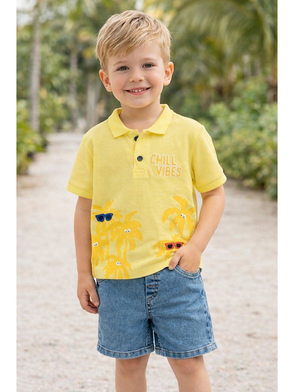 Sarı Tarz Lakos Palmiye Desenli Belden Ayarlanabilir Kısa Kollu Şortlu 2'li Takım Çocuk ve Bebek Giy
