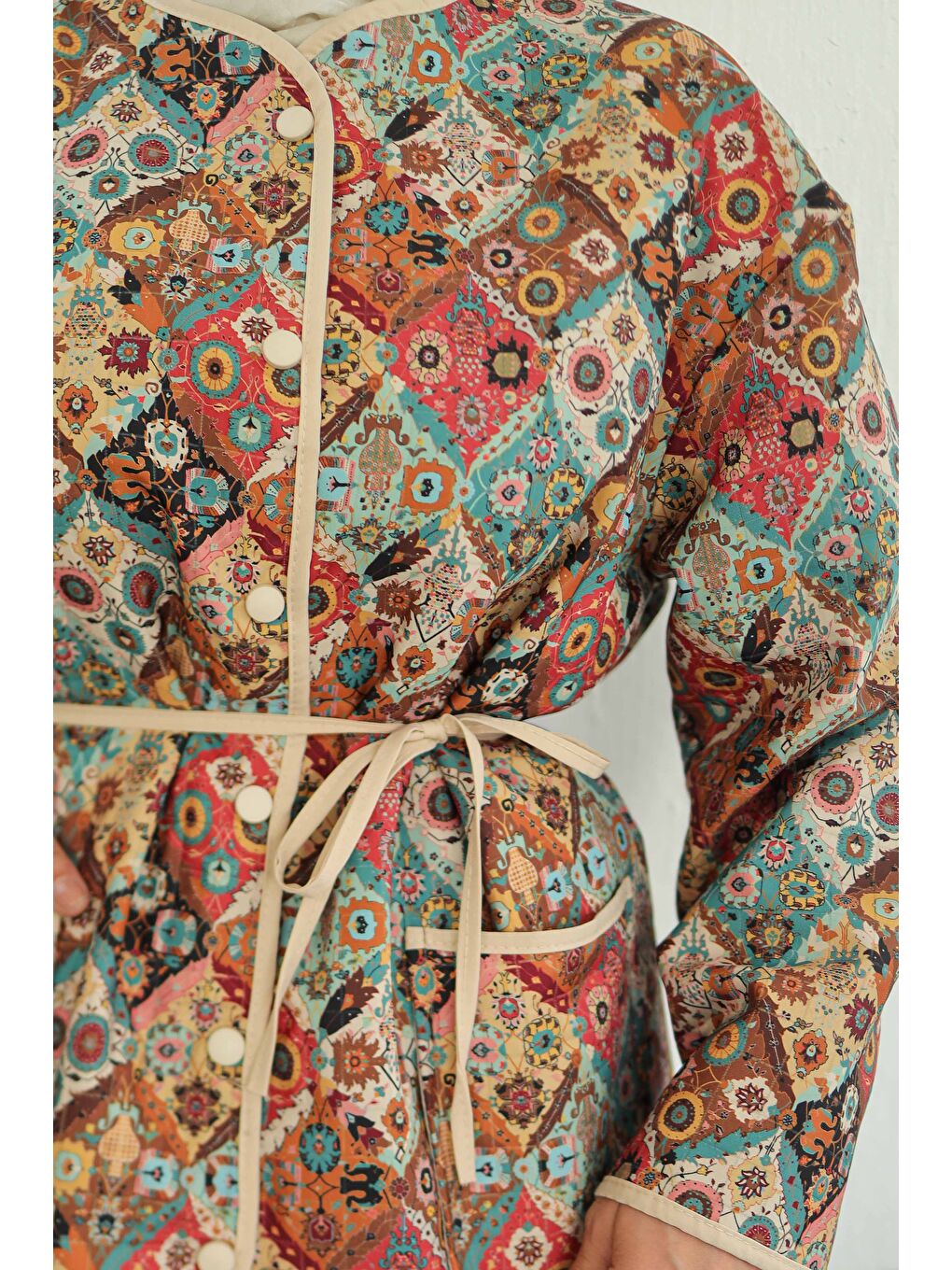 Ekru Cepli Etnik Desenli Çıtçıtlı Ceket Krem - 27831-KREM-2