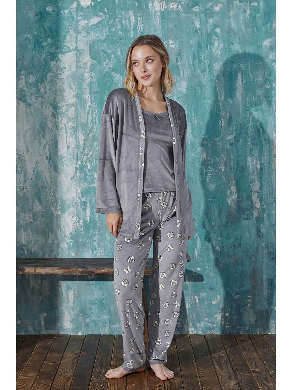 Gri Kadın Kadife Sabahlıklı Altı Uzun 3'lü Takım | 13451-38