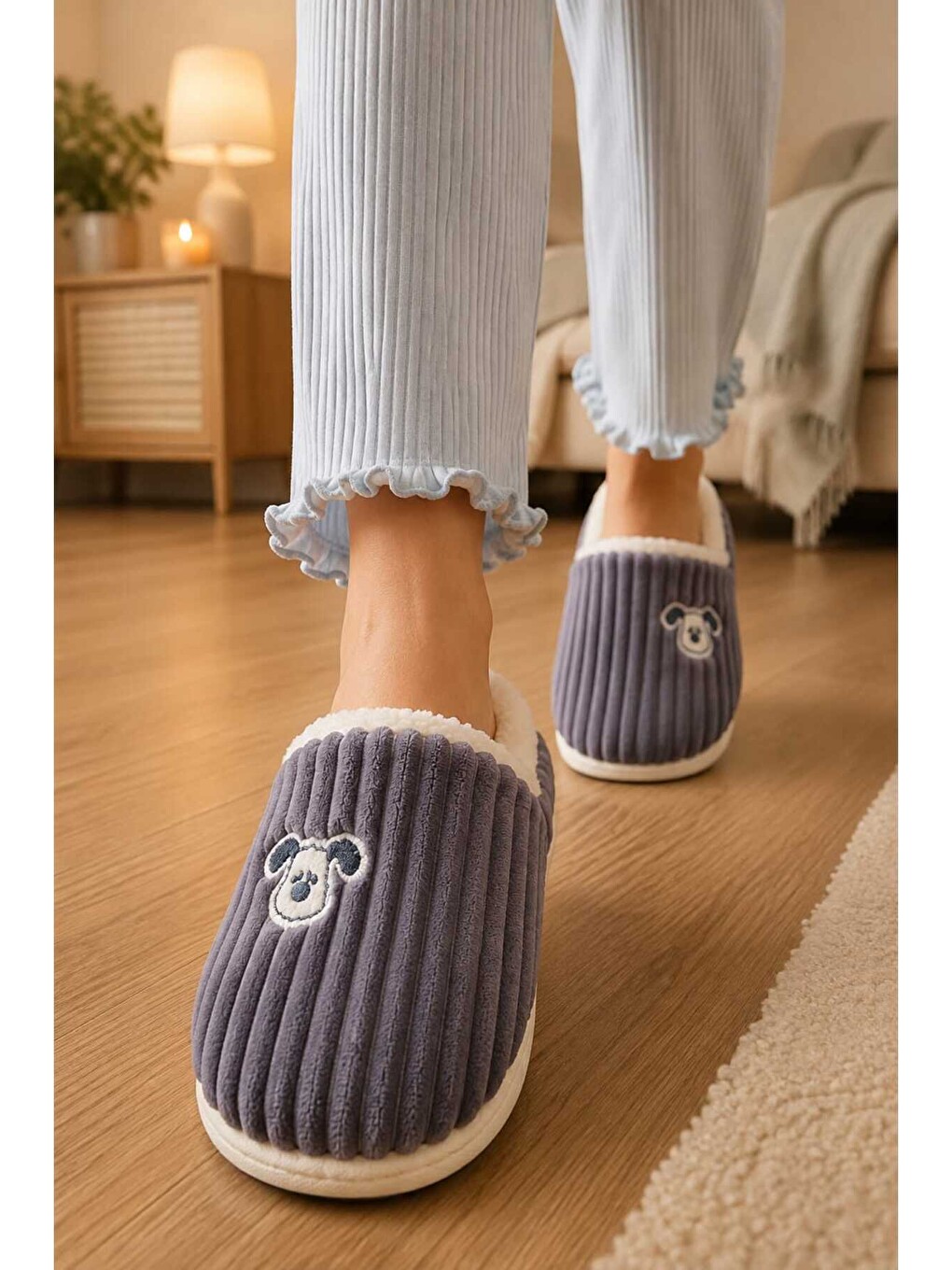 Gri Unisex, Fitil Kadife, Sevimli Köpek Figürlü, Kürklü, Yumuşak, Pelüş Ev Terliği-1