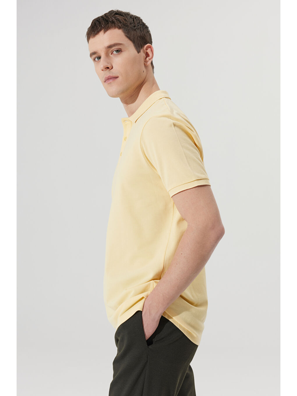 Erkek Sarı Slim Fit Dar Kesim Polo Yaka %100 Pamuk Kısa Kollu Tişört-2
