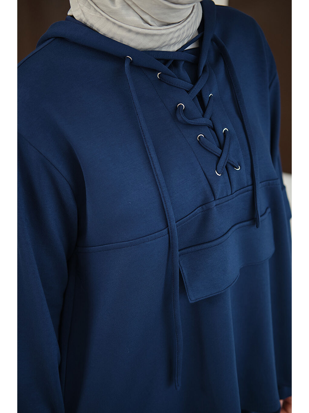 Kadın Önü Çapraz İp Detay Takım Lacivert-1