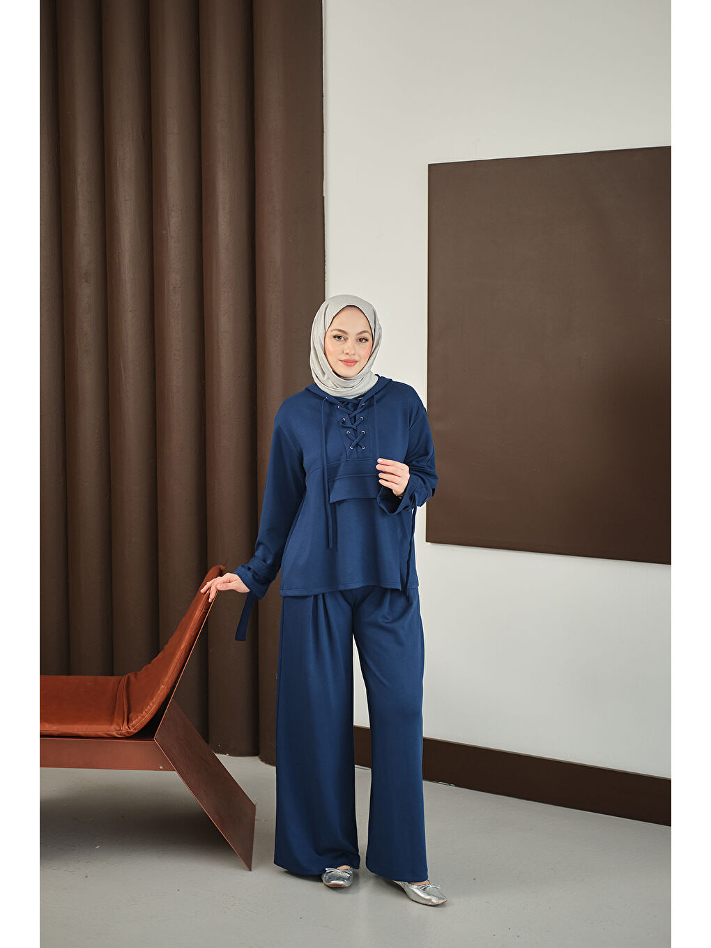 Kadın Önü Çapraz İp Detay Takım Lacivert-2