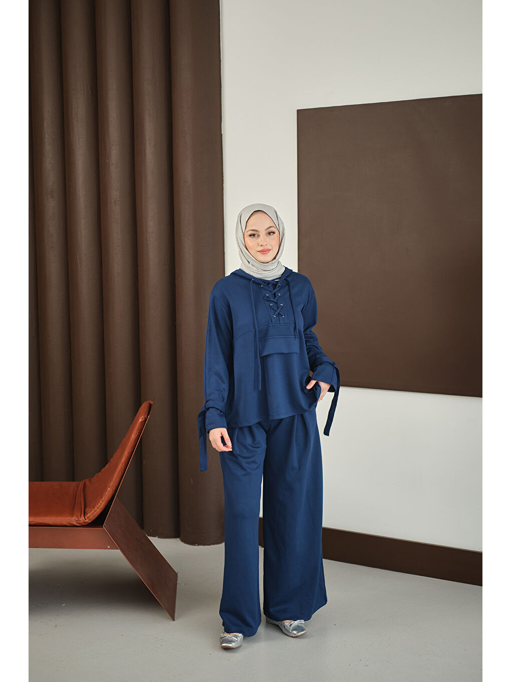 Kadın Önü Çapraz İp Detay Takım Lacivert-4