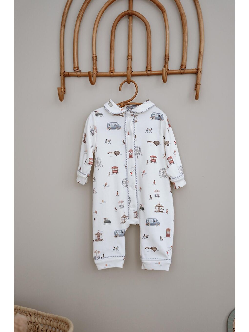 Ekru Lunapark Çıt Çıtlı Puffy Sleep Serisi Tulum