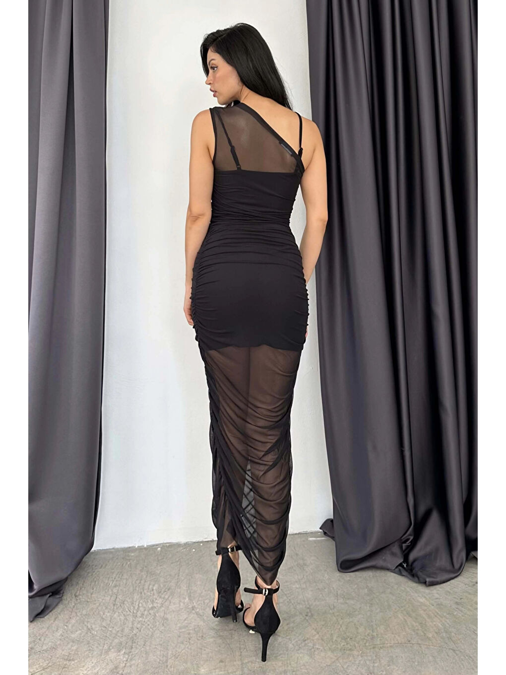 Kadın Siyah Tül Detay Uzun Elbise 1032-2003-11