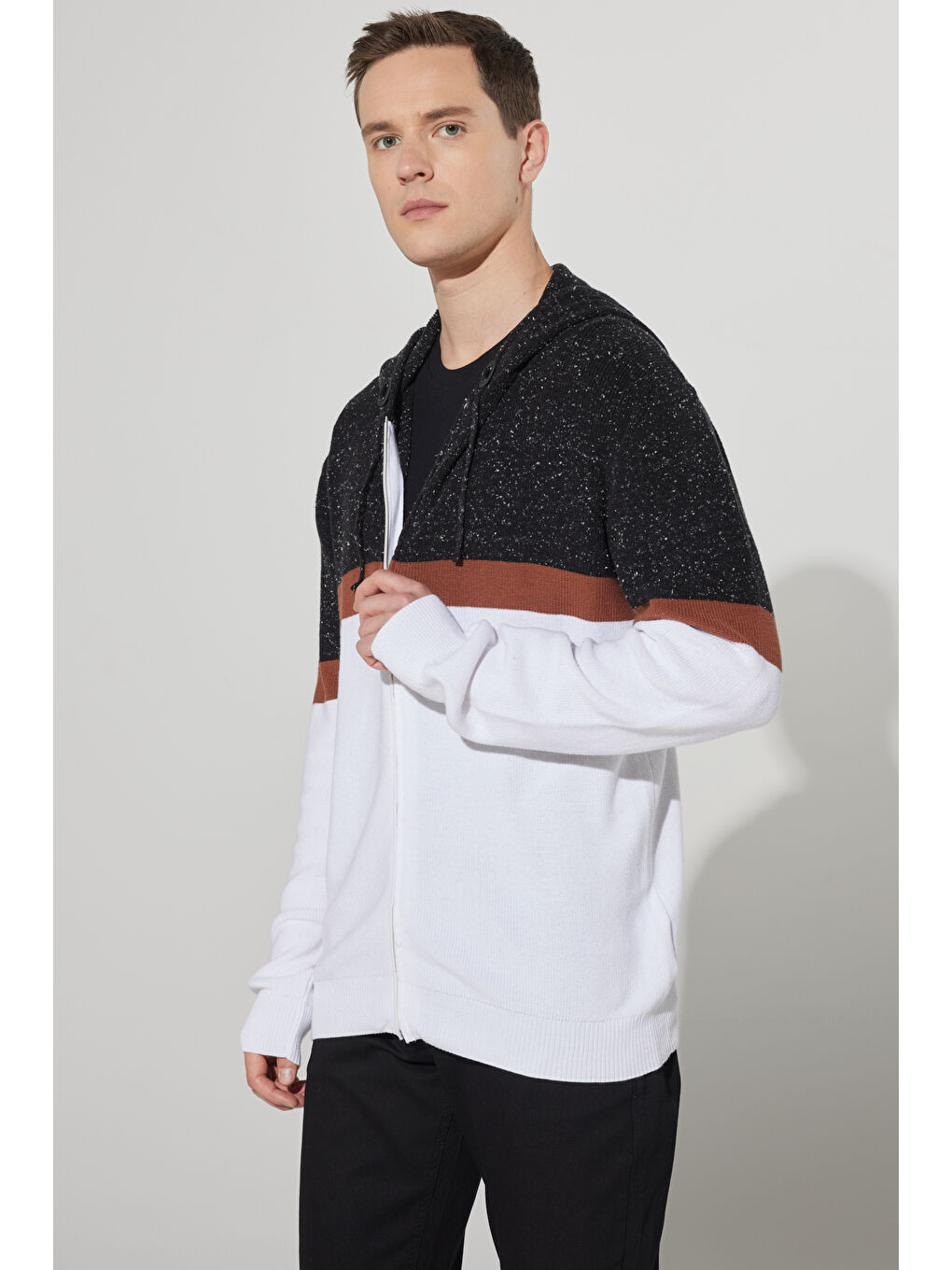 Erkek Antrasit-Ekru Standart Fit Normal Kesim Kapüşon Yaka %100 Pamuk Triko Hırka-1