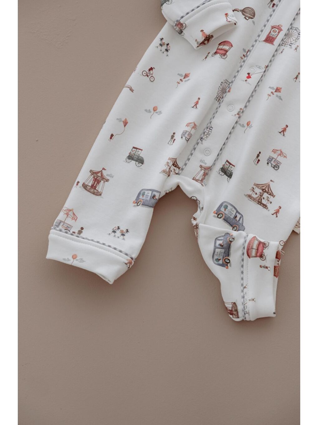 Ekru Lunapark Çıt Çıtlı Puffy Sleep Serisi Tulum-6